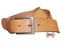 Classic hide belts in various dimensions
